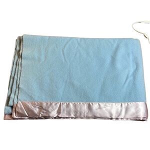 MCM Vintage Kenwood Textile Products Blue Wool Satin Trim Blanket 68” x 88” twin